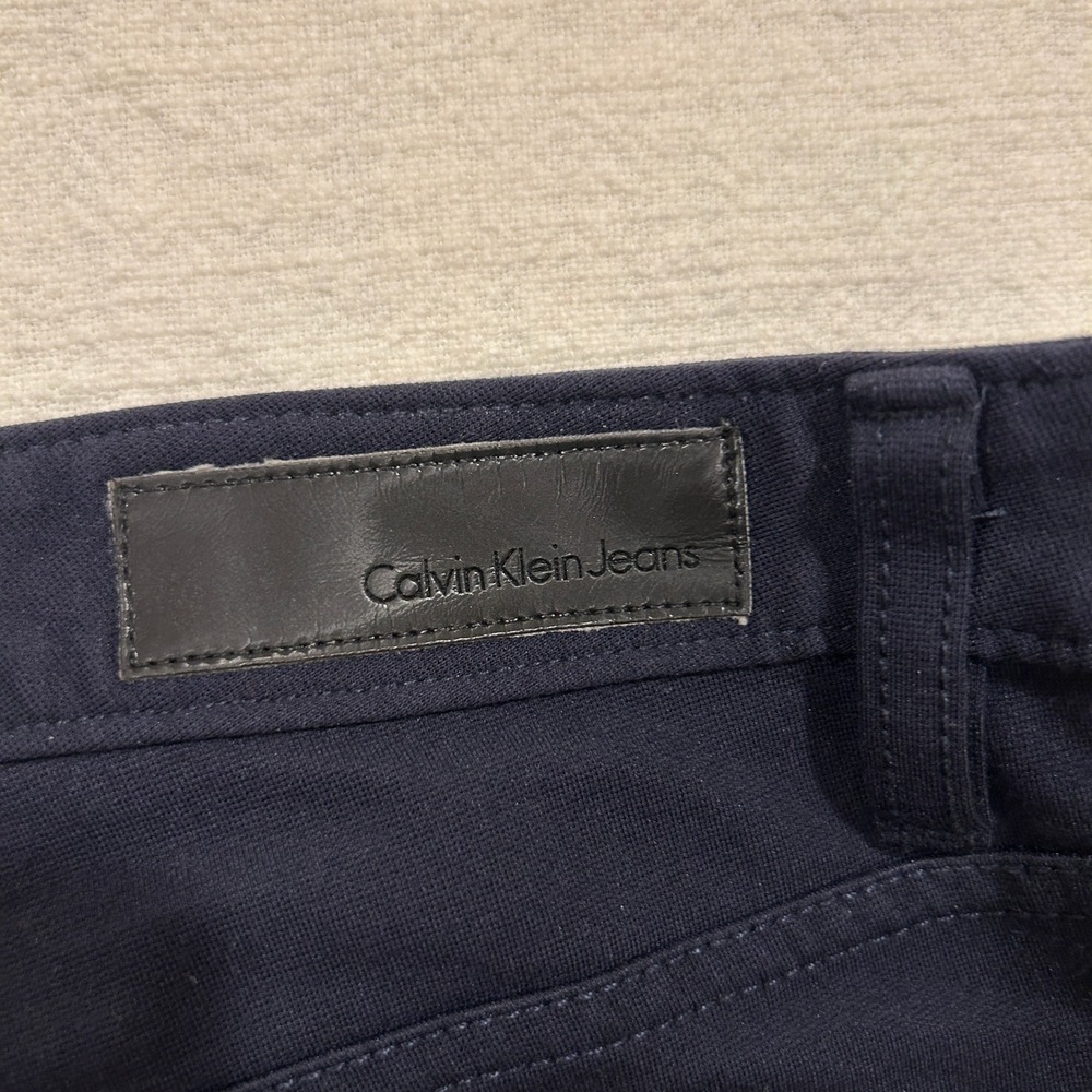 Calvin Klein Jeans Womens Size 8 Navy Blue Skinny Pants Faux Leather Trim - Picture 13 of 14